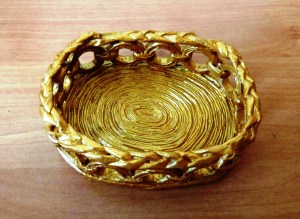 cosulet oval auriu
